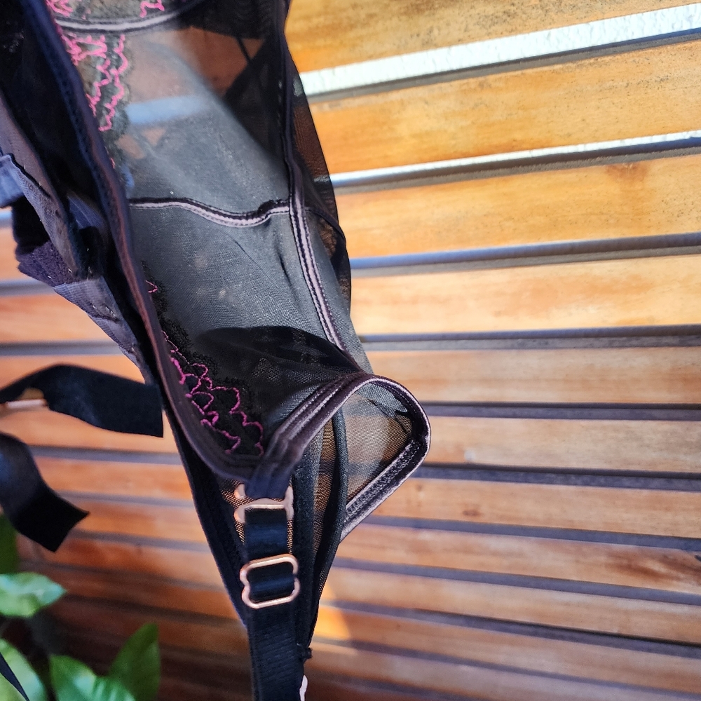 BRAS N THINGS corset bustier garter belt black mesh purple lace size 10 - Picture 10 of 14